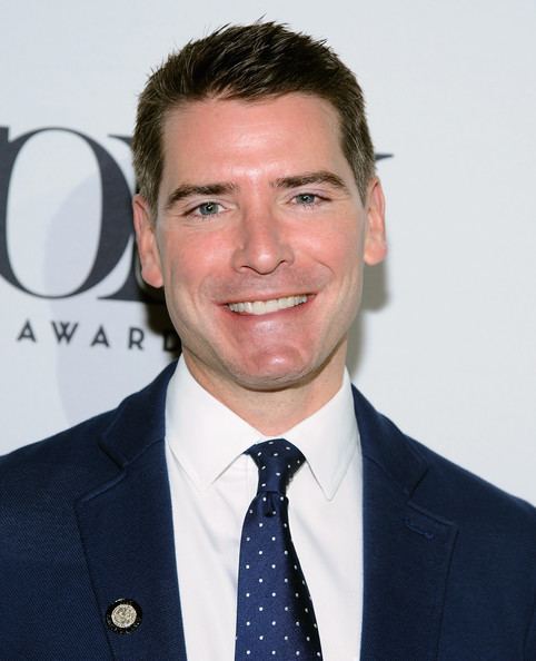 Chad Beguelin; Centralia, Illinois, ABD doğumlu Amerikalı söz yazarı senarist, uygulayıcı yapımcı