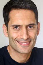 Alex Orrelle; yönetmen