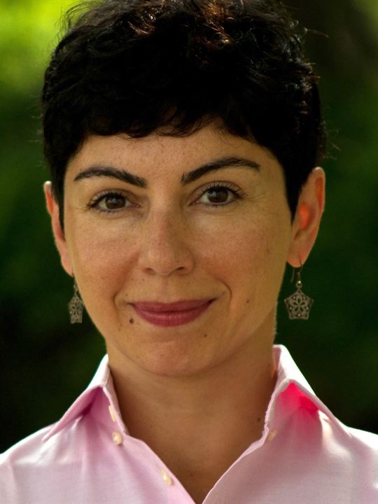 Sadaf Foroughi; İranlı senarist, yapımcı, yönetmen