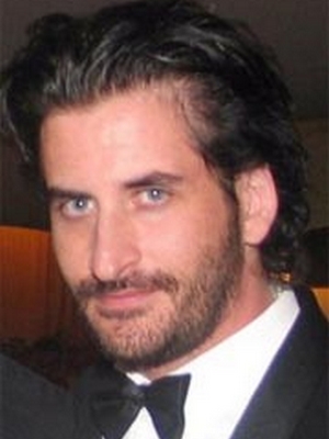 Lachy Hulme; Avustralyalı oyuncu