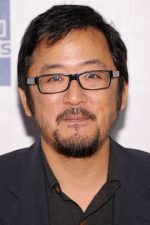 Dennis Lee; senarist, yönetmen