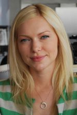 Laura Prepon; Laura Helene Prepon, Luara Prepon olarak da bilinen Amerikalı oyuncu, yaratıcı, yönetmen