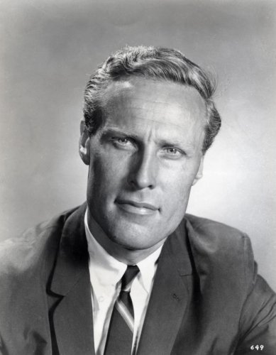 Willem Oltmans; Huizen, Hollanda doğumlu Hollandalıgazeteci yazar