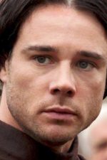 Rupert Evans; Staffordshire,İngiltere doğumlu İngiliz  oyuncu
