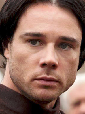 Rupert Evans; Staffordshire,İngiltere doğumlu İngiliz  oyuncu
