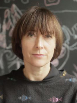 Suzi Ewing; yönetmen