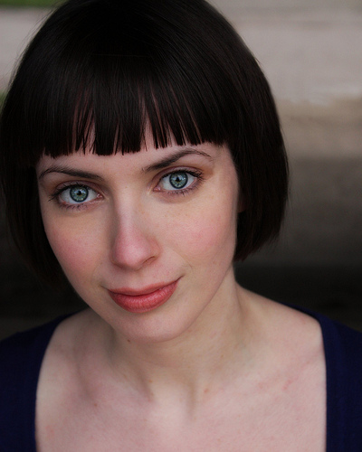 Kate O'Flynn; Bury,Greater Manchester,İngiltere doğumlu İngiliz  oyuncu