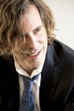Brett Morgen; yönetmen, senarist, yapımcı