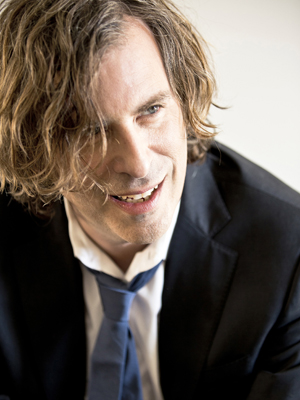 Brett Morgen; yönetmen, senarist, yapımcı