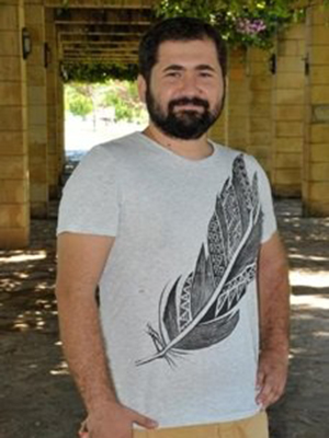 Yasin Korkmaz; Türk oyuncu, yapımcı, yönetmen