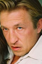 Pavel Lychnikoff; Pasha D. Lychnikoff, Pasha Lychnikoff olarak da bilinen Amerikalı oyuncu