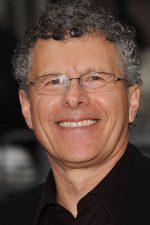 Jon Amiel; Londra,İngiltere doğumlu İngiliz  yönetmen