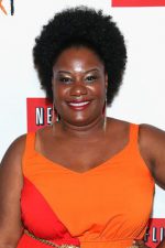 Adrienne C. Moore; adrienne c moore, oitnb, orange is the new black, black cindy olarak da bilinen Amerikalı oyuncu