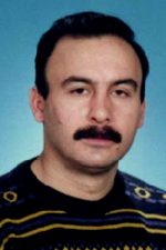 Yaşar Uzel; Türk oyuncu