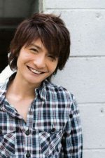 Nobunaga Shimazaki; Shiogama, Miyagi, Japonya doğumlu Japon oyuncu, seslendirme sanatçısı