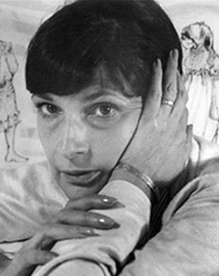 Theoni V. Aldredge; Yunan kostüm tasarımcısı, kostüm şefi, kostümler