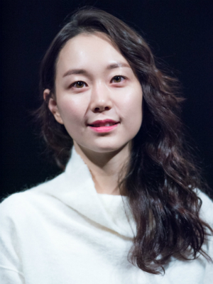 Lee Yoo-Young; Lee Yooyoung olarak da bilinen Güney Koreli oyuncu
