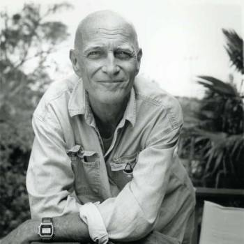 Everett De Roche; Amerikalı senarist