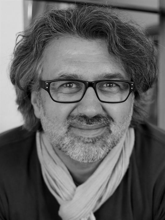 Ayhan Salar; Türk görüntü yönetmeni, kurgucu, senarist