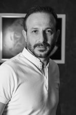 Müfit Aytekin; İstanbul, Türkiye doğumlu Aytekin Müfit olarak da bilinen Türk oyuncu