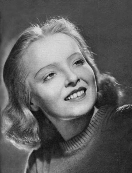 Aleksandra Slaska; Katoviçe, Polonya doğumlu Polonyalı oyuncu