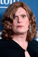 Lilly Wachowski; Andrew Paul Wachowski, Andy Wachowski olarak da bilinen Amerikalı senarist, yönetmen, yapımcı