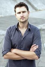 Jonathan van Tulleken; yönetmen, senarist, genel yayın yönetmeni