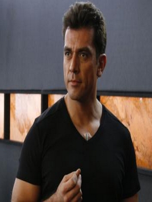 Rafael Lara; senarist, yönetmen