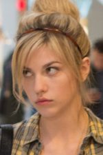 Olivia Crocicchia; Amerikalı oyuncu