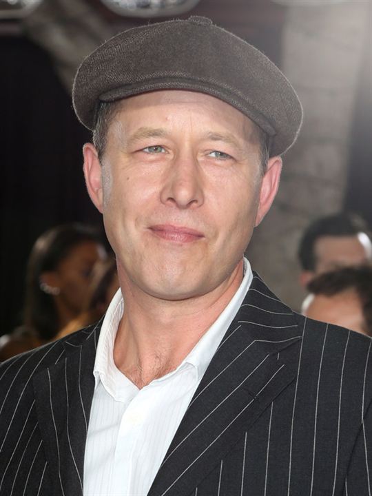 Daniel Betts; Cuckfield,Sussex,İngiltere doğumlu İngiliz  oyuncu