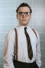 Josh McGuire; Joshua MCGuire,Joshua McGuire olarak da bilinen İngiliz  oyuncu, idari yapımcı