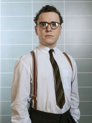 Josh McGuire; Joshua MCGuire,Joshua McGuire olarak da bilinen İngiliz  oyuncu, idari yapımcı