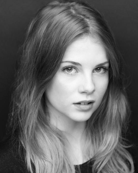 Lucy Boynton; New York City,New York,ABD doğumlu Lucy Christabel  Boynton olarak da bilinen İngiliz  oyuncu