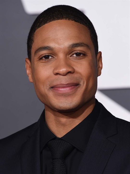 Ray Fisher; Amerikalı oyuncu
