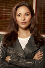 Salli Richardson; Salli Richardson-Whitfield olarak da bilinen Amerikalı oyuncu, yönetmen