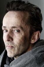 Kim Fupz Aakeson; Danimarkalı  senarist, yazar