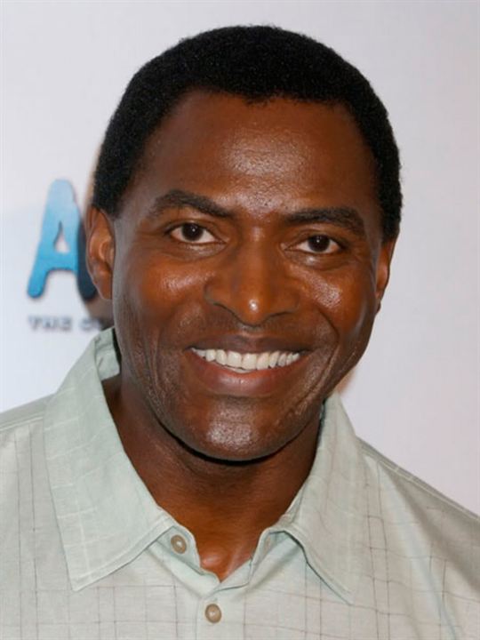 Carl Lumbly; Amerikalı oyuncu