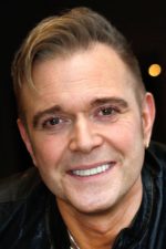 Darren Day; Colchester,Essex,İngiltere doğumlu İngiliz  oyuncu