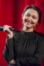 Saodat Ismailova; Taşkent, Özbekistan doğumlu Özbek senarist, yönetmen