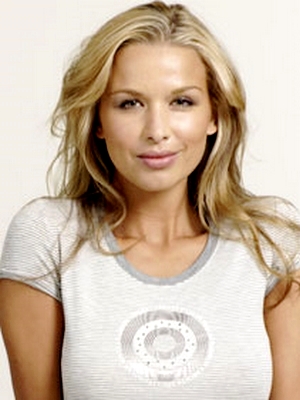 Tahyna Tozzi; Cronulla, Yeni Güney Galler, Avustralya doğumlu Avustralyalı yönetmen