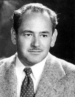 Gilberto Martinez Solares; Meksika doğumlu Meksikalı oyuncu, görüntü yönetmeni, yönetmen, senarist