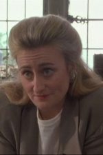 Sian Thomas; Stratford-upon-Avon,Warwickshire,İngiltere doğumlu İngiliz  oyuncu