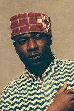 Blitz the Ambassador; Akra, Gana doğumlu Samuel Bazawule olarak da bilinen Ganalı yönetmen, yapımcı, kurgucu