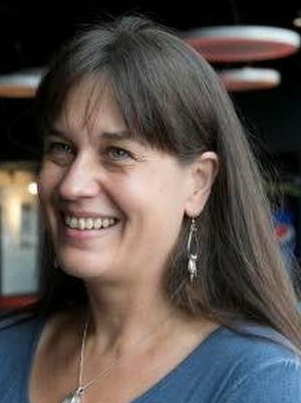 Saara Cantell; Helsinki,Finlandiya doğumlu Fin  senarist, yönetmen