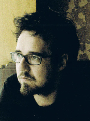 Paco Plaza; Valensiya, İspanya doğumlu İspanyol yönetmen, senarist, yapımcı