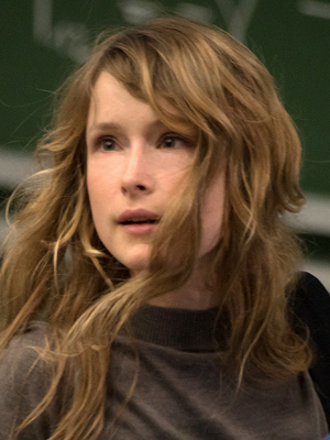 Odine Johne; Stuttgart, Baden-Württemberg, Almanya doğumlu Alman oyuncu