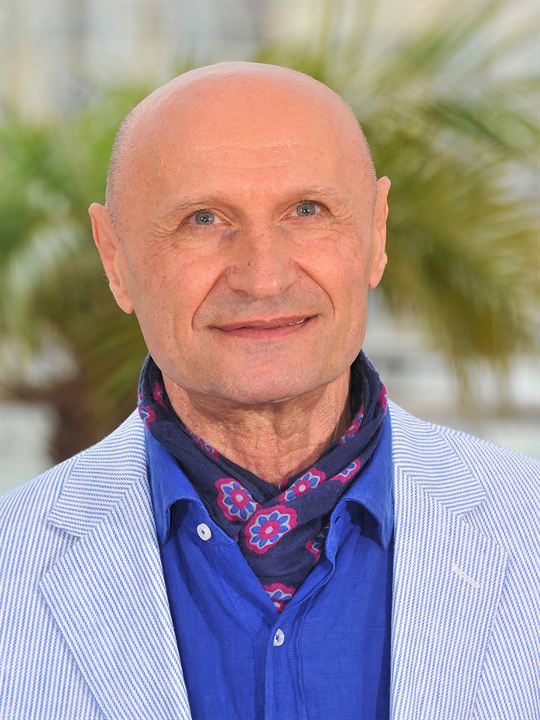 Dario Cantarelli; İtalyan oyuncu