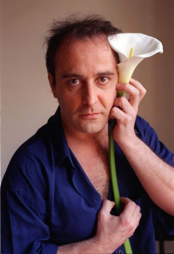 Alejandro Urdapilleta; Montevideo, Uruguay doğumlu Uruguaylı oyuncu