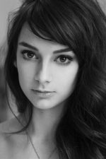 Sophie Desmarais; Montreal,Québec,Kanada doğumlu Kanadalı  oyuncu