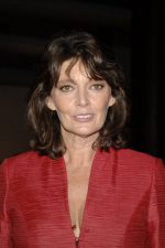 Sarah Douglas; İngiliz  oyuncu